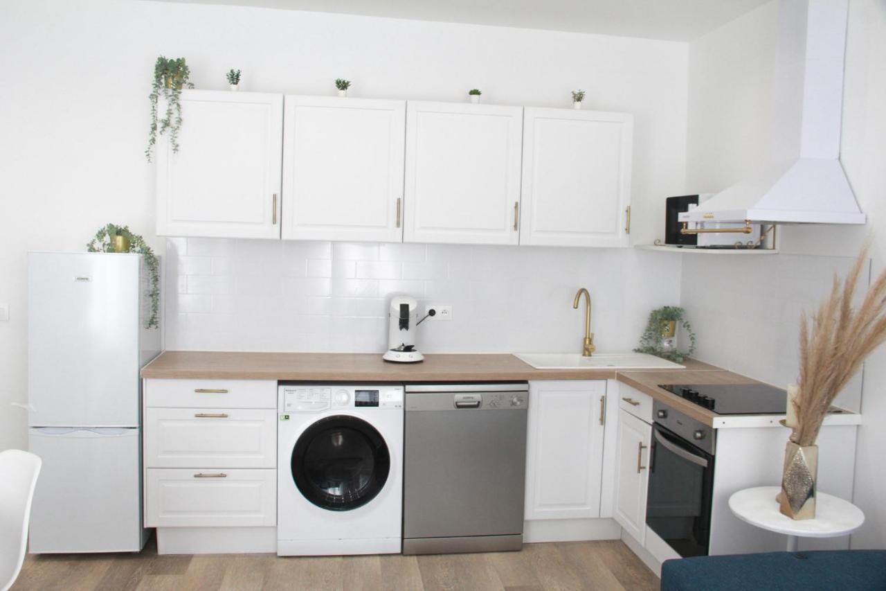 La Bulle Grassoise - Appartement Spacieux Avec Balneo Et Parking Грас Екстериор снимка